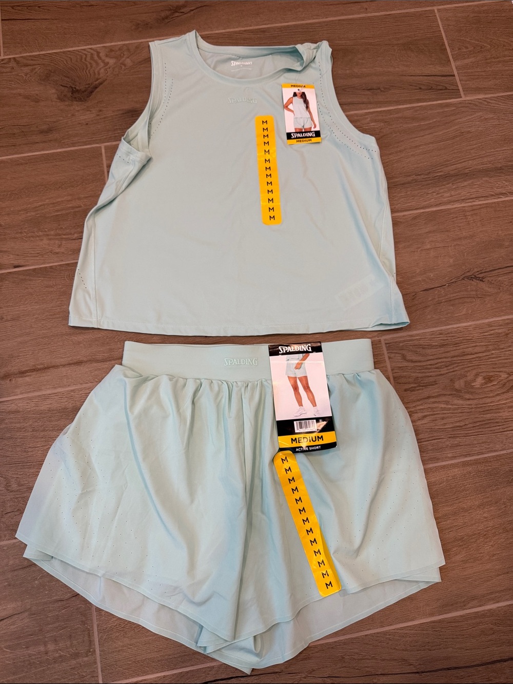 Spalding Women’s Light Mint Athletic Skort Set